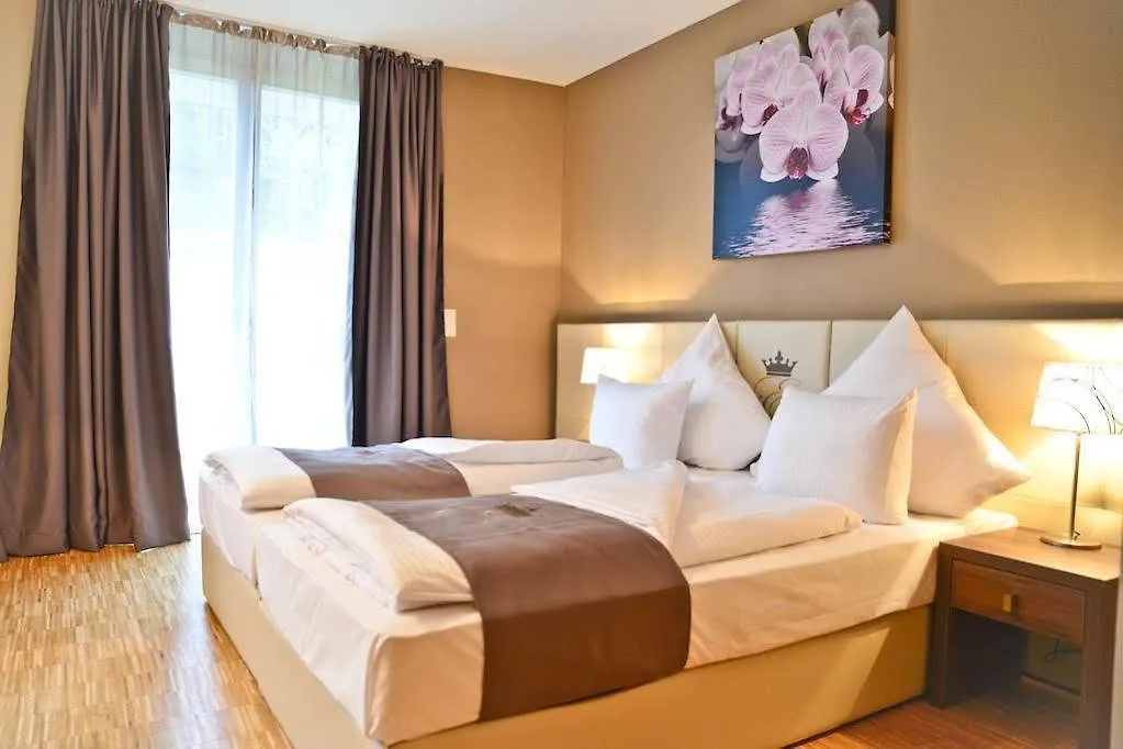 Empress Boutique Hotel 3*, Munich Germany