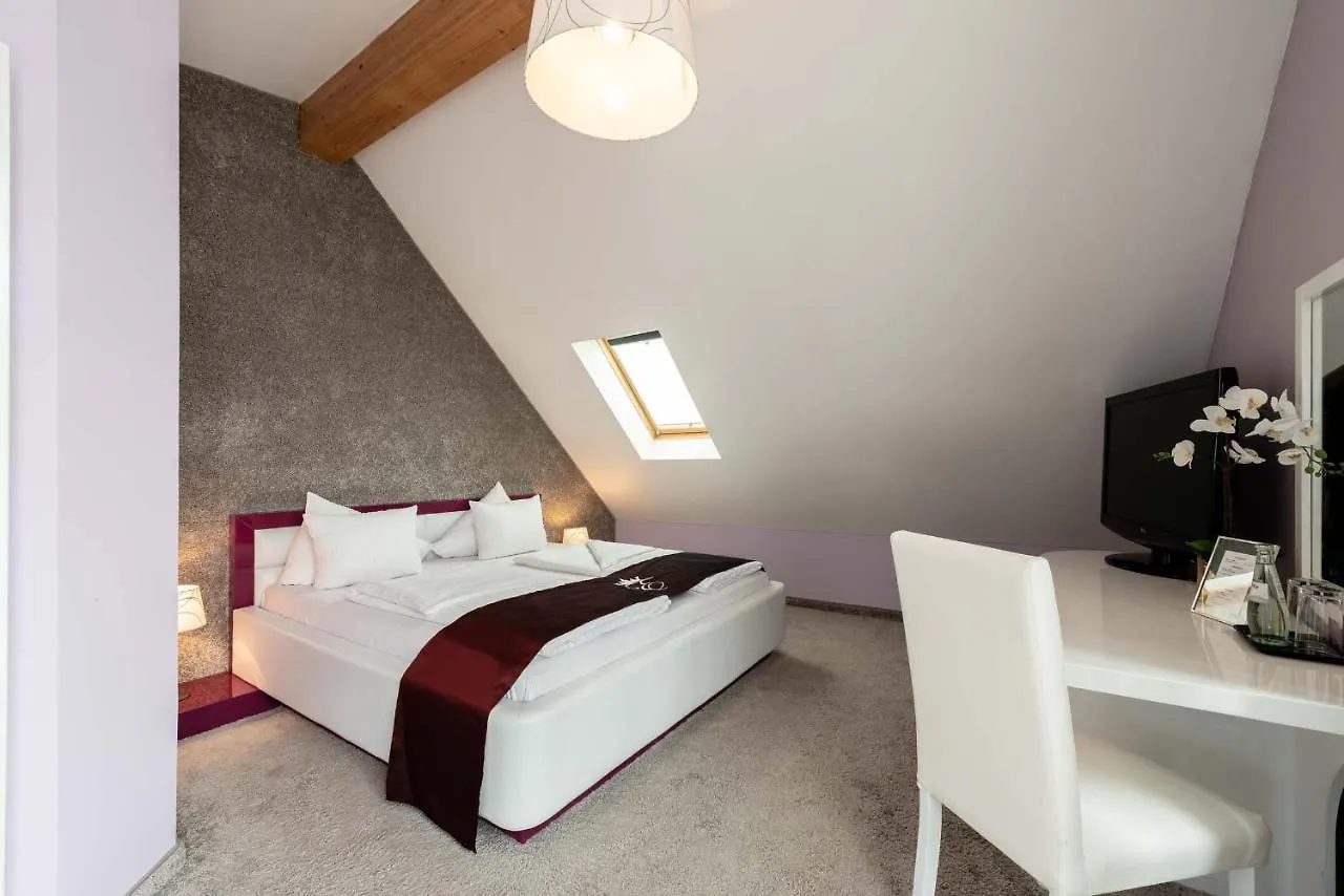 Empress Boutique Hotel Munique